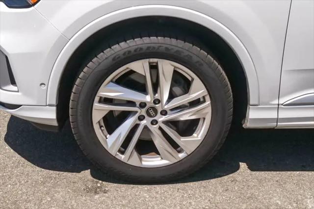 2023 Audi Q7 Premium 45 TFSI quattro Tiptronic