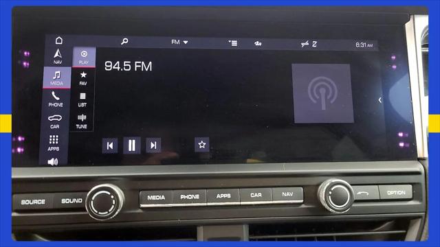 2020 Porsche Macan Macan
