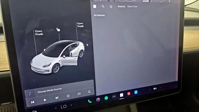 2021 Tesla Model 3 Standard Range Plus Rear-Wheel Drive