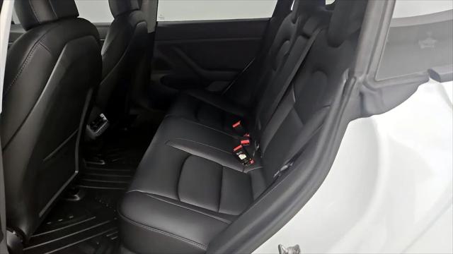 2021 Tesla Model 3 Standard Range Plus Rear-Wheel Drive
