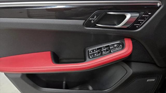 2020 Porsche Macan S
