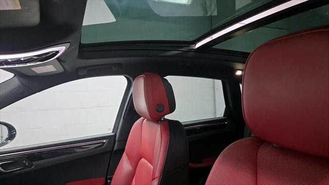 2020 Porsche Macan S