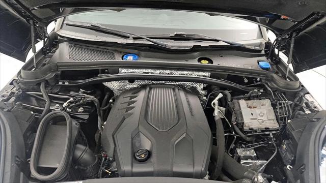 2023 Porsche Macan T
