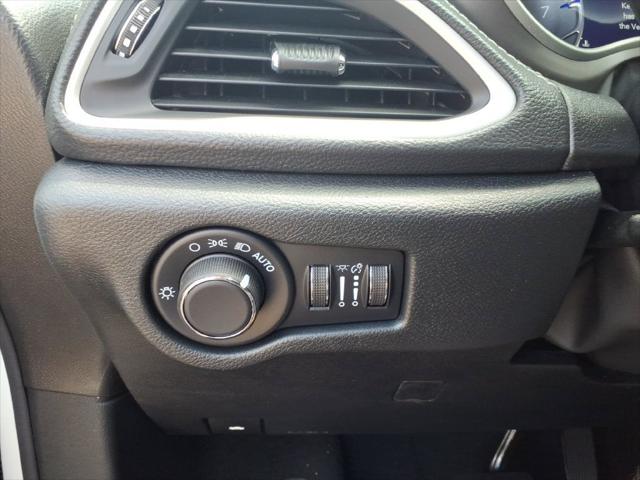 2027 Chrysler Pacifica Limited AWD