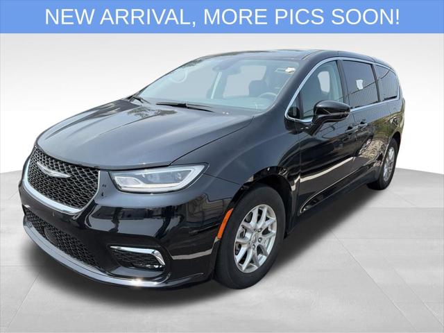 2024 Chrysler Pacifica Touring L for sale near Celina, OH