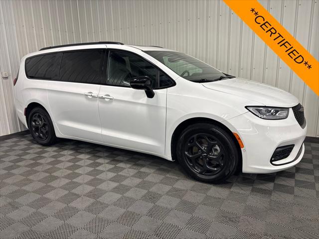2024 Chrysler Pacifica Hybrid Premium S Appearance Pkg for sale in Celina, OH