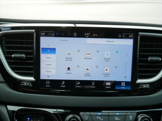 2025 Chrysler Pacifica Select