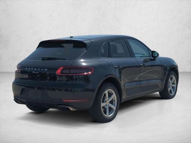 2017 Porsche Macan Unknown