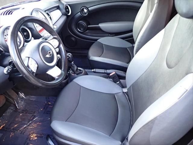 2010 MINI Cooper Unknown