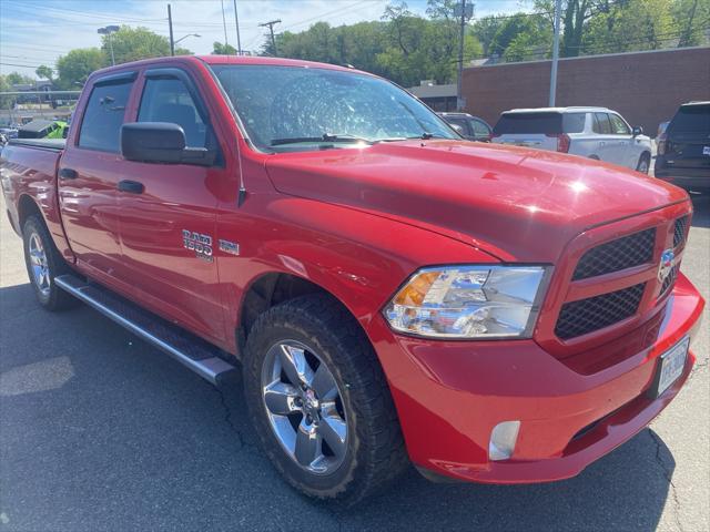 2019 RAM 1500 Classic Express Crew Cab 4x4 57 Box 2019 RAM 1500 Classic Express Crew Cab 4x4 57 Box