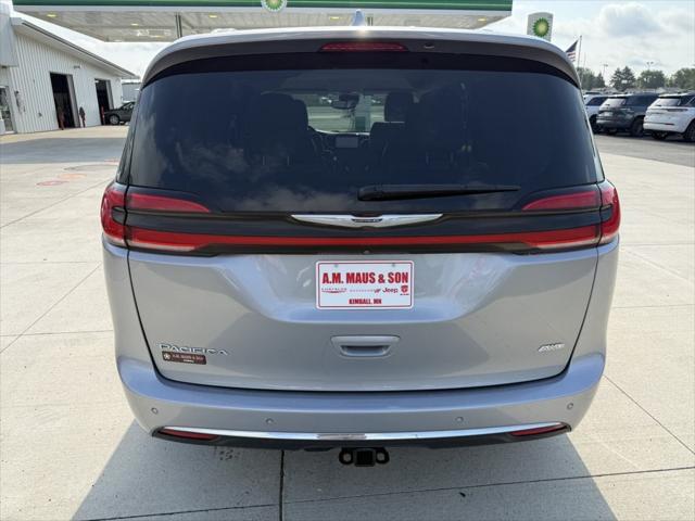 2021 Chrysler Pacifica Touring L AWD