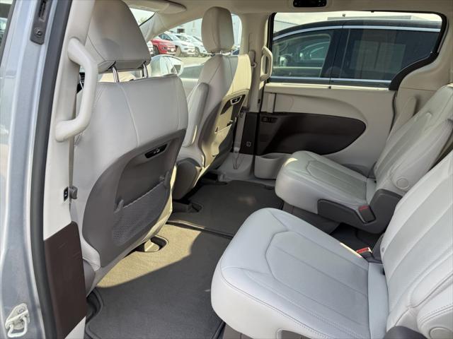 2021 Chrysler Pacifica Touring L AWD