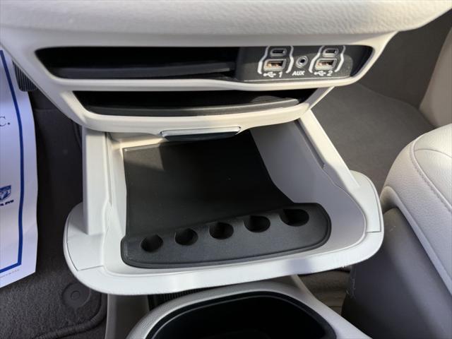 2021 Chrysler Pacifica Touring L AWD