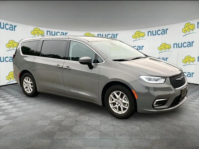 2023 Chrysler Pacifica Touring L for sale in Norwood, MA