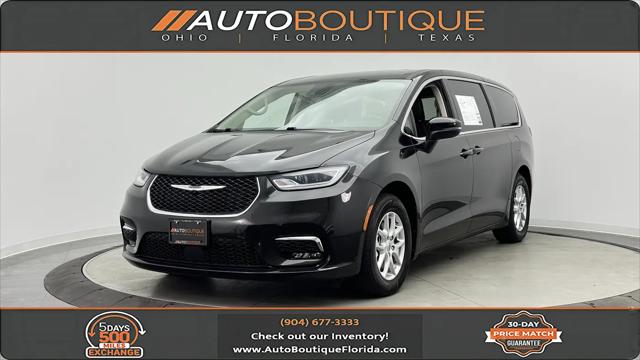 2023 Chrysler Pacifica Touring L for sale in Jacksonville, FL
