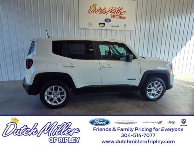 2023 Jeep Renegade Latitude 4x4 2023 Jeep Renegade Latitude 4x4