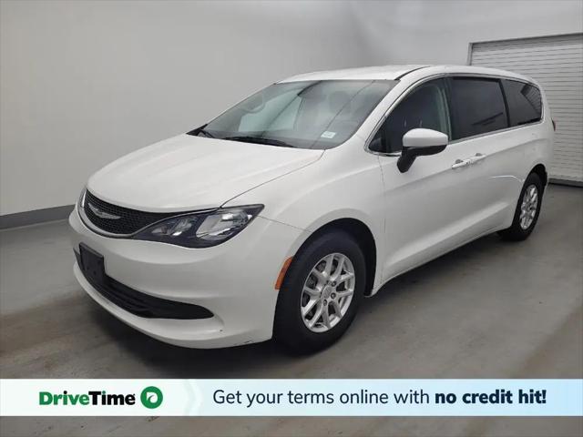 2017 Chrysler Pacifica LX for sale in Toldeo, OH