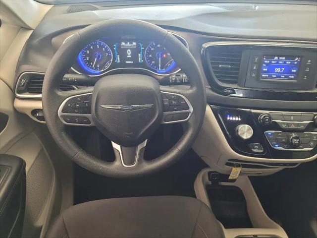 2017 Chrysler Pacifica LX