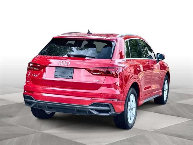 2025 Audi Q3 Premium 45 TFSI S line quattro Tiptronic