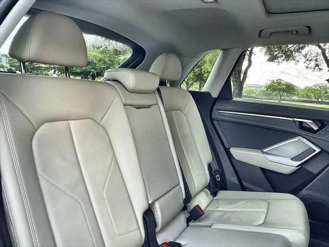 2025 Audi Q3 Premium 45 TFSI S line quattro Tiptronic