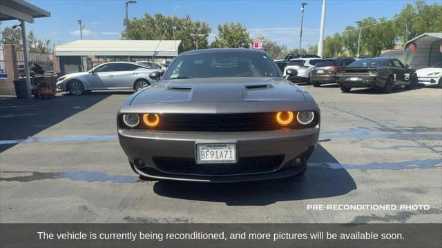2021 Dodge Challenger SXT