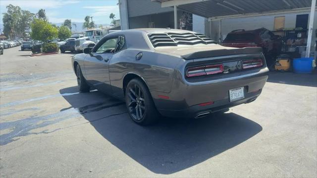 2021 Dodge Challenger SXT