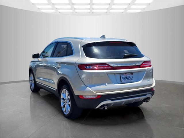 2017 Lincoln MKC Select