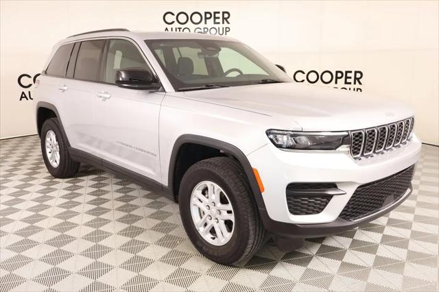2025 Jeep Grand Cherokee Laredo 4x4 for sale in Yukon, OK