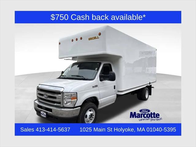 2027 Ford E-450 Cutaway E-450 for sale in Holyoke, MA
