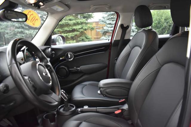 2023 MINI Hardtop Cooper