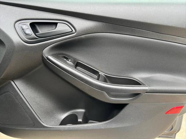 2018 Ford Focus S