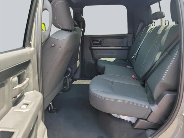 2026 Ram 2500 Warlock Crew Cab 4x4 64 Box