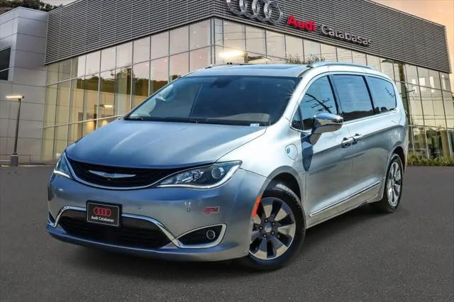 2019 Chrysler Pacifica Hybrid Limited for sale in Calabasas, CA