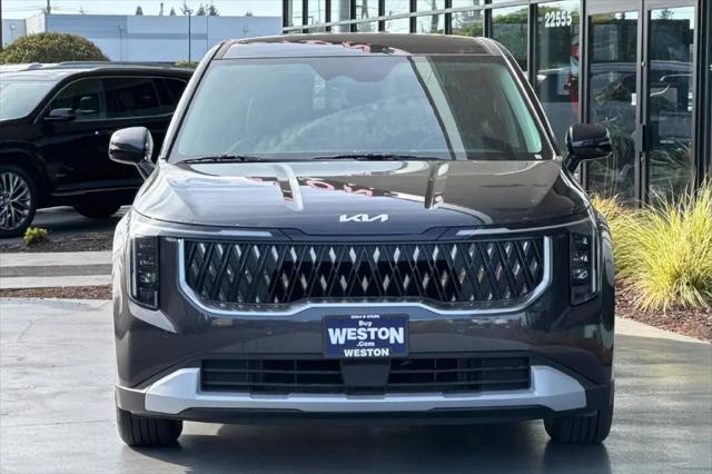 2027 Kia Carnival LXS