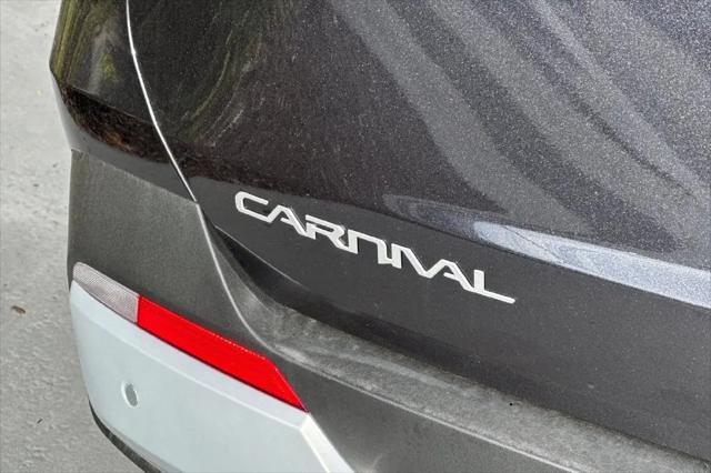 2027 Kia Carnival LXS