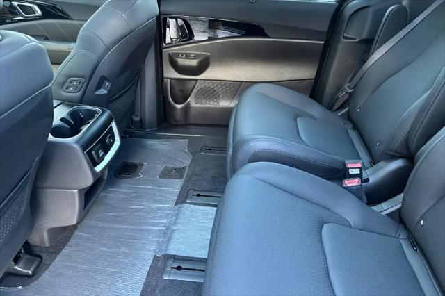 2027 Kia Carnival SX Prestige