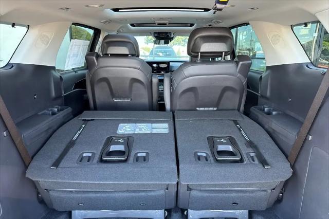 2027 Kia Carnival SX Prestige