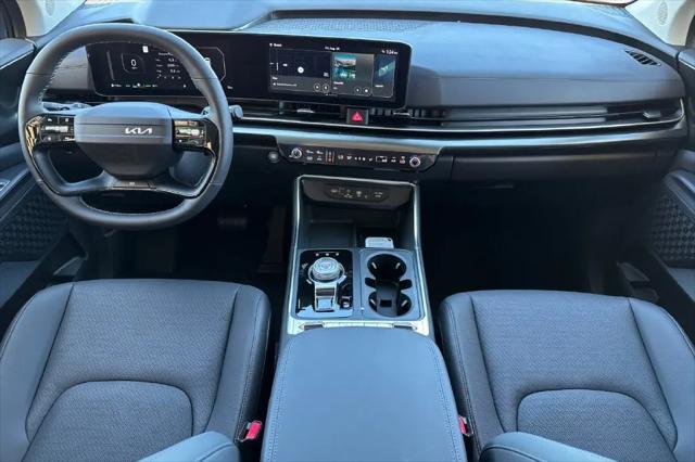 2027 Kia Carnival SX Prestige
