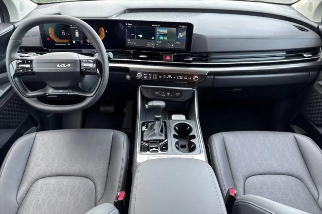 2027 Kia Carnival EX