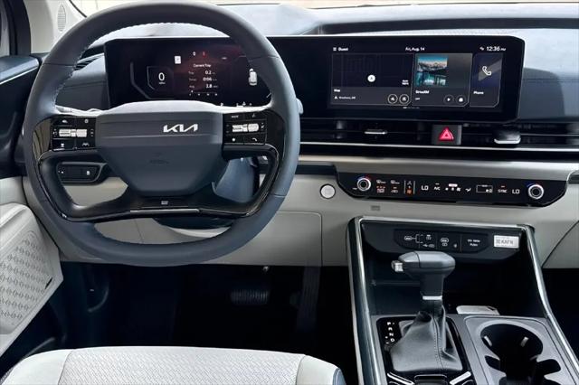 2027 Kia Carnival SX Prestige