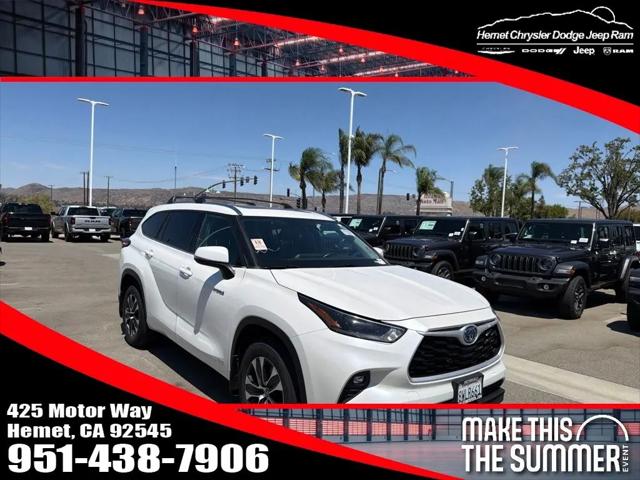 2021 Toyota Highlander Hybrid XLE for sale in Hemet, CA