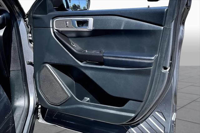 2021 Ford Explorer Base