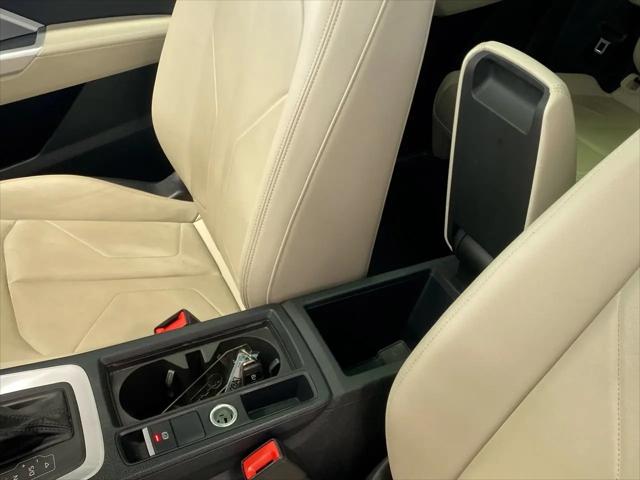 2024 Audi Q3 Premium 45 TFSI S line quattro Tiptronic
