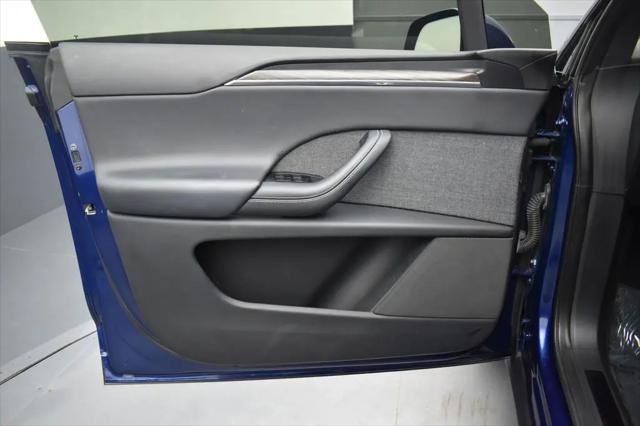 2023 Tesla Model X Standard Range