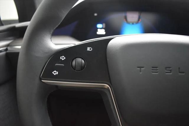 2023 Tesla Model X Standard Range