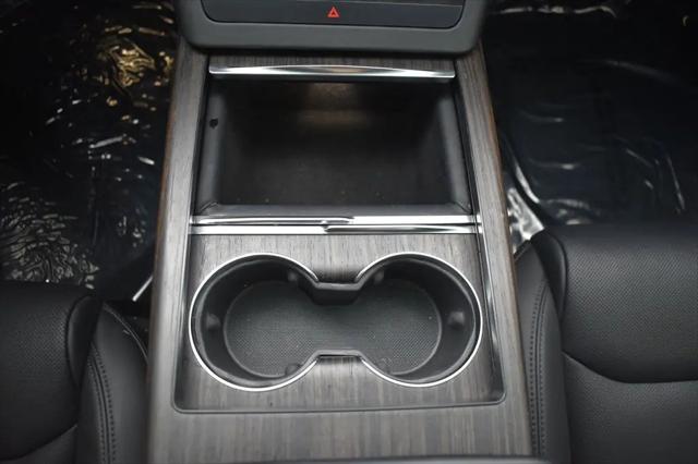 2023 Tesla Model X Standard Range