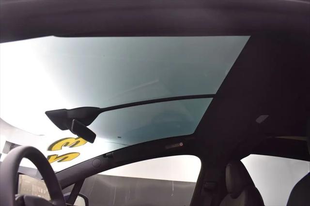 2023 Tesla Model X Standard Range