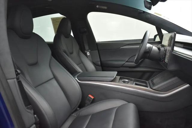 2023 Tesla Model X Standard Range