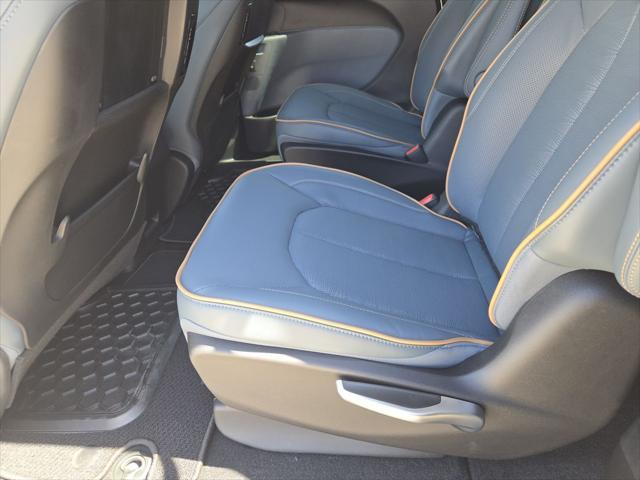 2027 Chrysler Pacifica Pinnacle