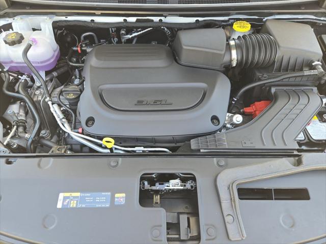 2027 Chrysler Pacifica Pinnacle